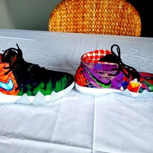 Nike Kybrid S2 Youth Size 7